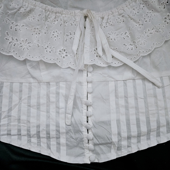 Forever 21 White Eyelet Ruffle Off The Shoulder Open Crop Top Sz XS 100% Cotton - Picture 4 of 7